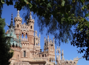 Visitez Benalmadena comme un local.